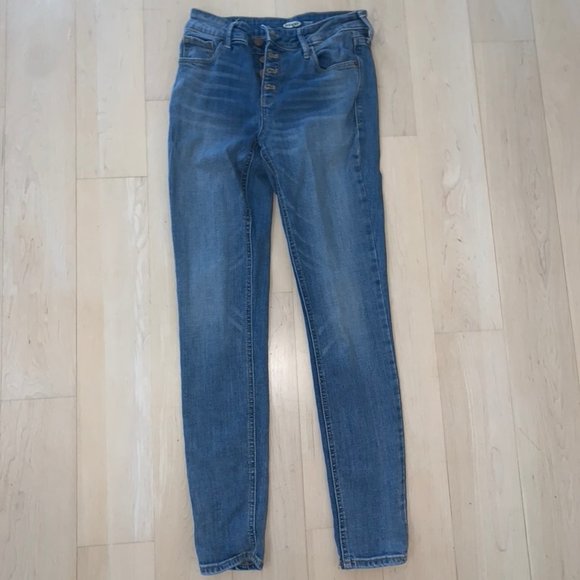 Old Navy Super Skinny Jeans - Picture 1 of 2